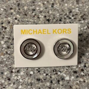 NEW Michael Kors Logo Silver Crystal Disc Stud Earrings Mother of Pearl